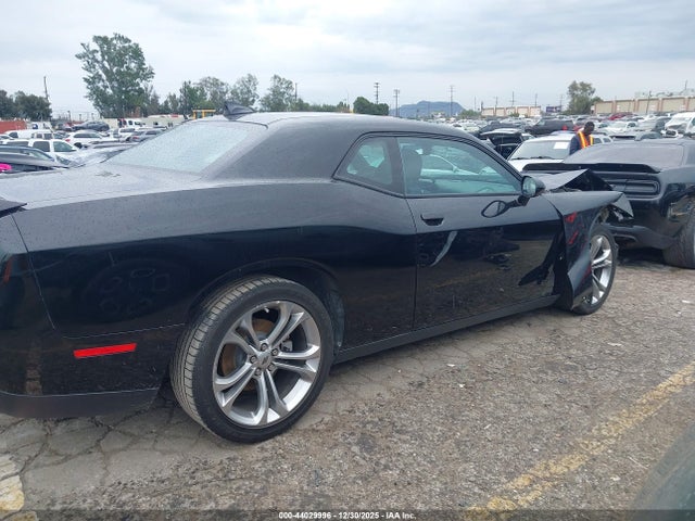 2C3CDZJGXNH112958 Dodge Challenger Gt