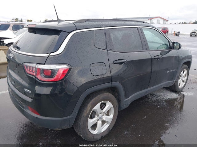 Jeep Compass Latitude Fwd 2018 3C4NJCBB5JT377186 Image 4