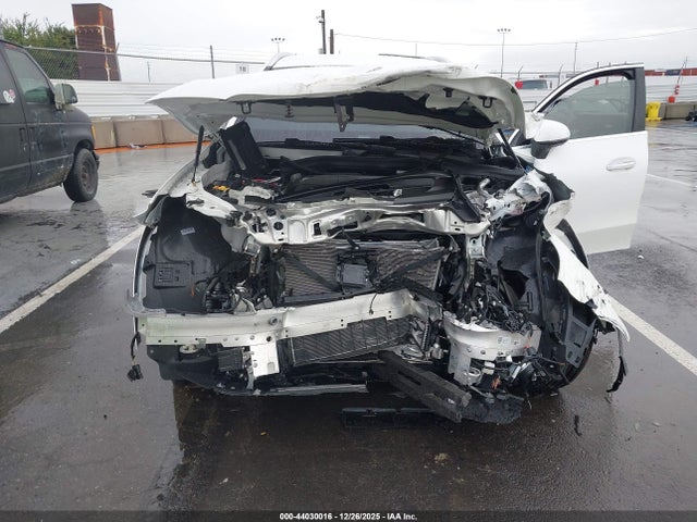 2025 MERCEDES-BENZ GLC 350E W1NKM5GB7SF370937 Photo 5