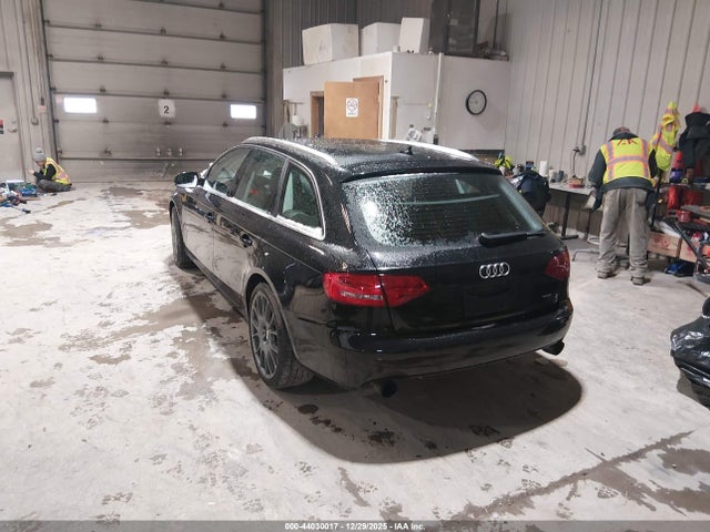 2011 AUDI A4 WAUWFAFL2BA089225 Photo 2