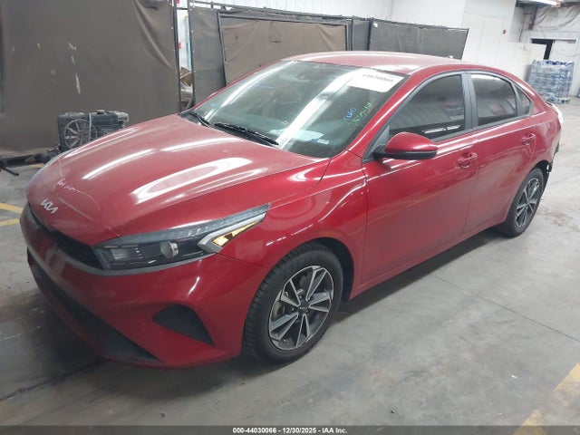 3KPF24AD7NE489573 KIA Forte Lxs