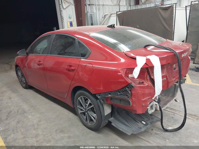 3KPF24AD7NE489573 KIA Forte Lxs