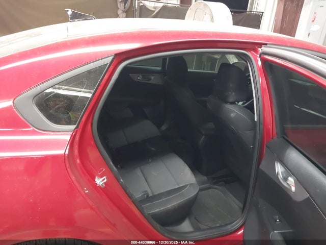 3KPF24AD7NE489573 KIA Forte Lxs