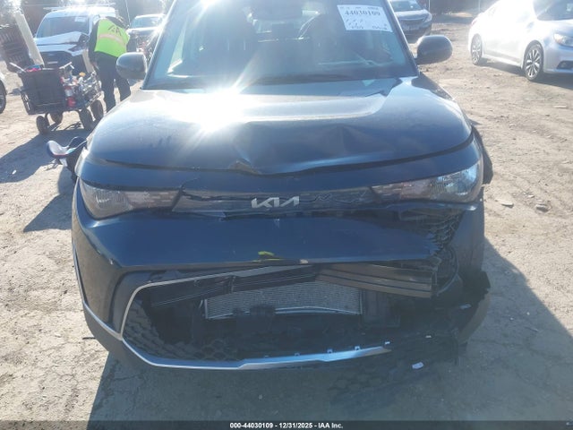 2024 Kia Soul Lx მანქანა იყიდება აუქციონზე, vin: KNDJ23AU9R7239262, აუქციონის ნომერი: 44030109
