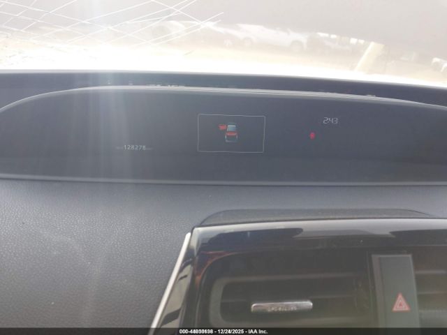 2017 TOYOTA PRIUS JTDKBRFU1H3545944 Photo 6