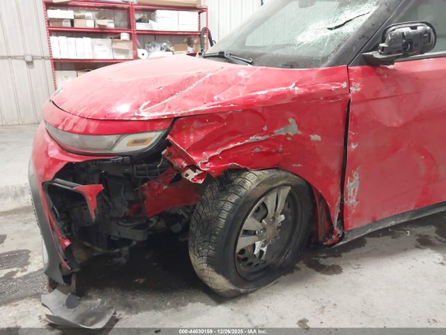 KNDJ23AU9L7123714 KIA SOUL LX