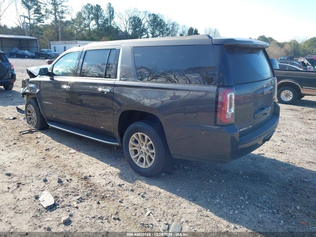 2017 GMC YUKON XL 1GKS1GKC4HR391851 Photo 2