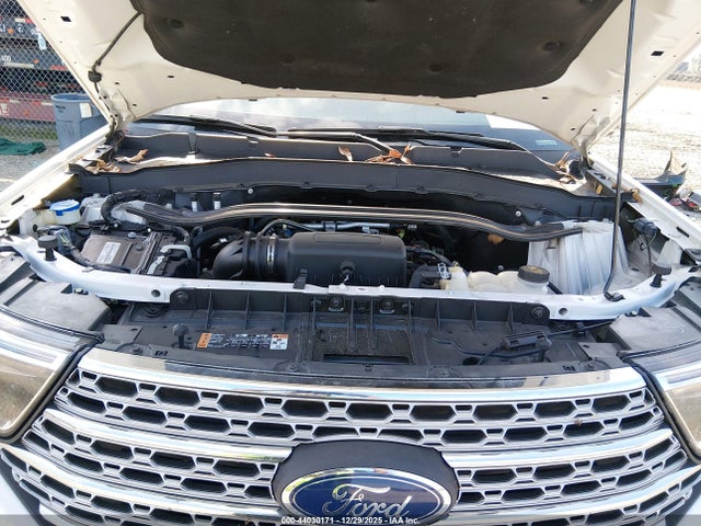 2022 FORD EXPLORER 1FMSK8FH0NGB03055 Photo 9
