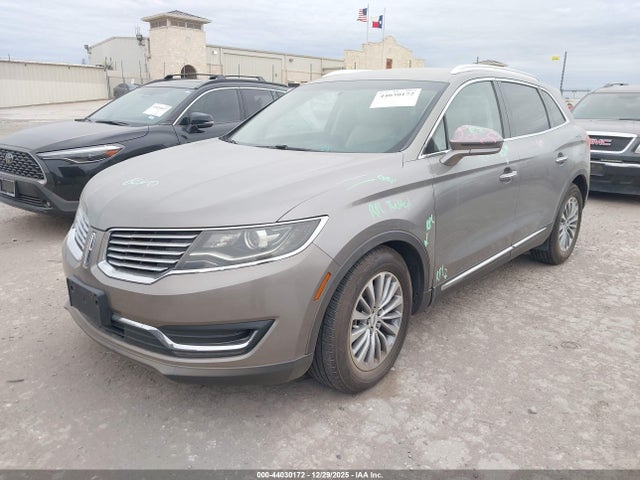 Lincoln Mkx Select 2017 2LMPJ6KR6HBL53945 Image 2