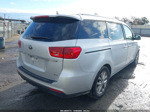 KNDMB5C1XL6634303 KIA SEDONA EX