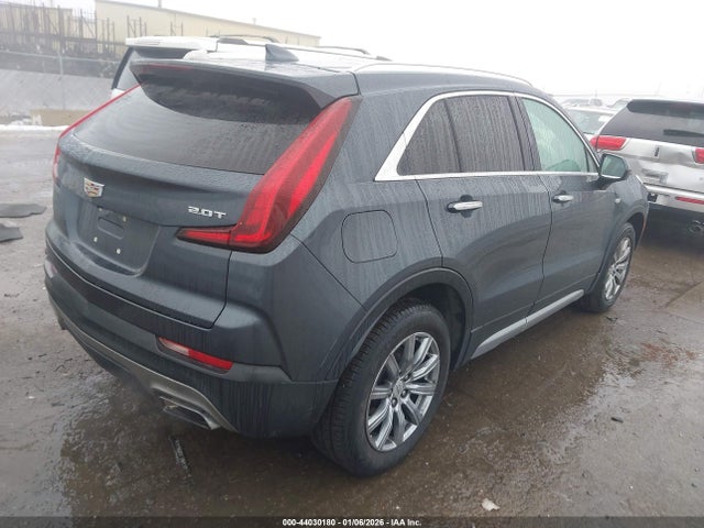 2019 CADILLAC XT4 1GYFZCR48KF108223 Photo 3