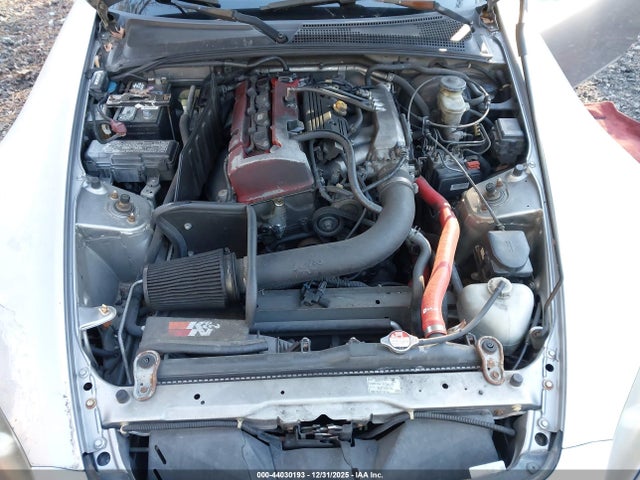 44030193 :رقم المزاد ، JHMAP11481T003833 vin ، 2001 Honda S2000 مزاد بيع