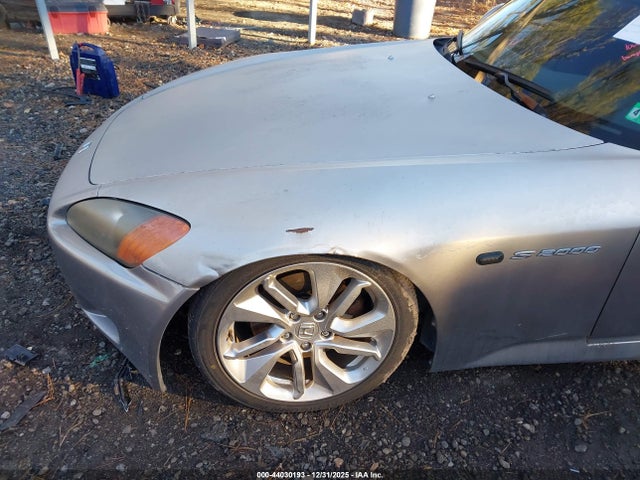 44030193 :رقم المزاد ، JHMAP11481T003833 vin ، 2001 Honda S2000 مزاد بيع