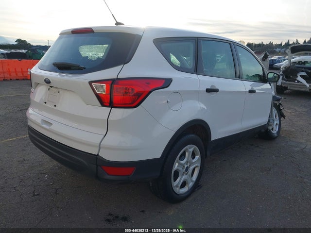 1FMCU0F7XKUA47694 Ford ESCAPE S