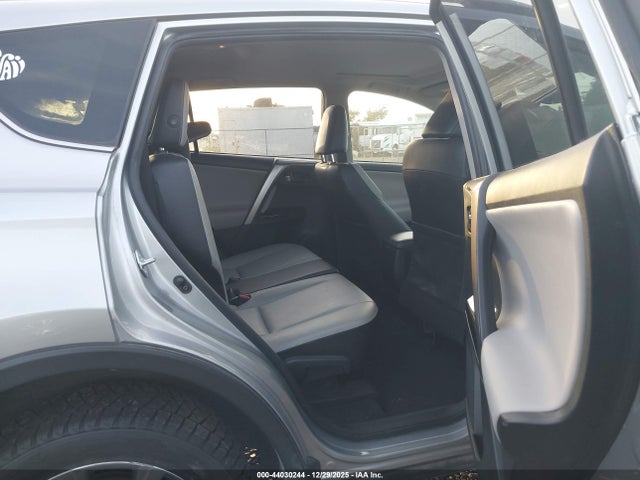 JTMDFREV6JJ211708 Toyota Rav4 Limited