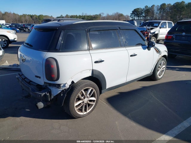 2011 MINI COOPER COUNTRYMAN WMWZB3C52BWH95417 Photo 3