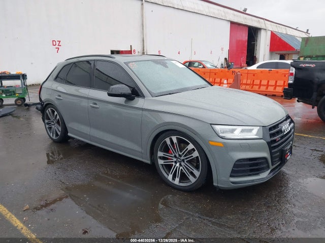 2019 AUDI SQ5 WA1B4AFY0K2096553 Photo 0