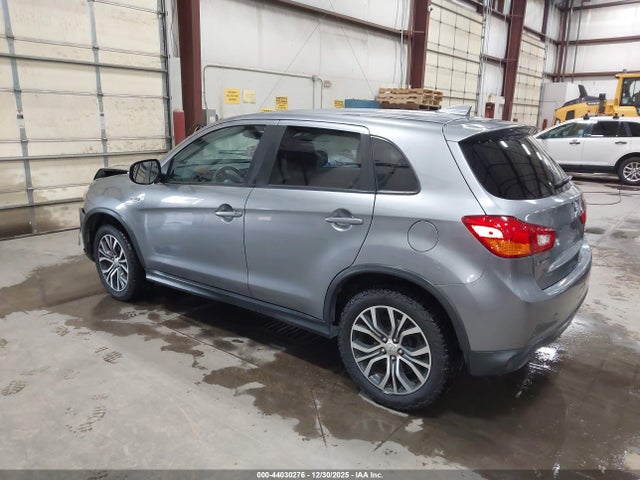 2017 MITSUBISHI OUTLANDER SPORT JA4AR3AU5HZ063612 Photo 2