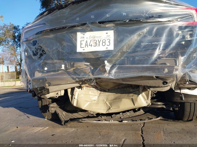 2025 TESLA MODEL 3 5YJ3E1EB9SF968617 Photo 5