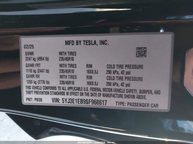 2025 TESLA MODEL 3 5YJ3E1EB9SF968617 Photo 8