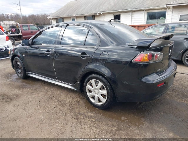 2014 MITSUBISHI LANCER JA32U2FU0EU004566 Photo 2
