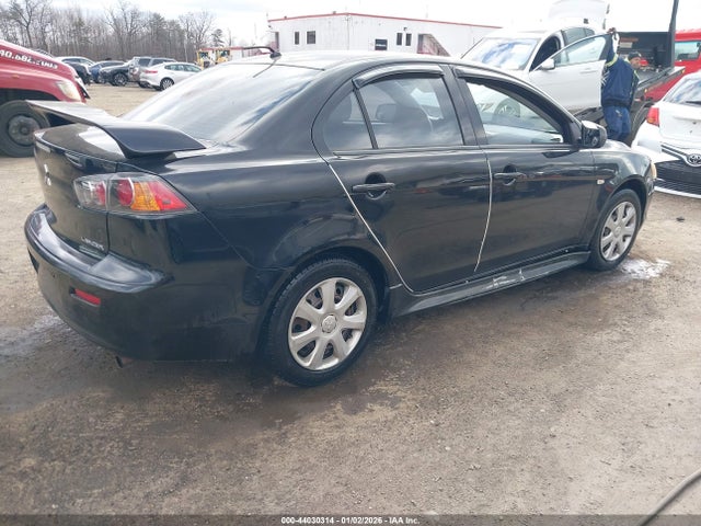 2014 MITSUBISHI LANCER JA32U2FU0EU004566 Photo 3