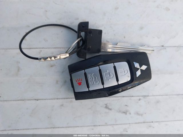 2024 MITSUBISHI OUTLANDER JA4J4VA86RZ087674 Photo 10