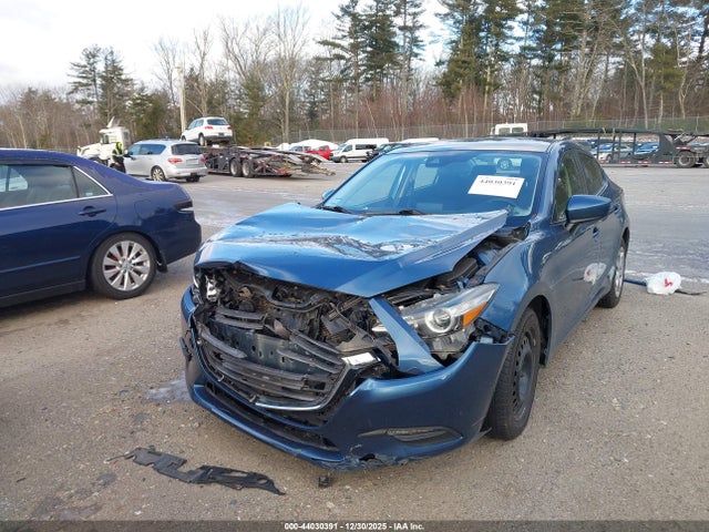 3MZBN1U75JM189604 Mazda Mazda3 Sport