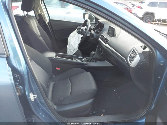 3MZBN1U75JM189604 Mazda Mazda3 Sport