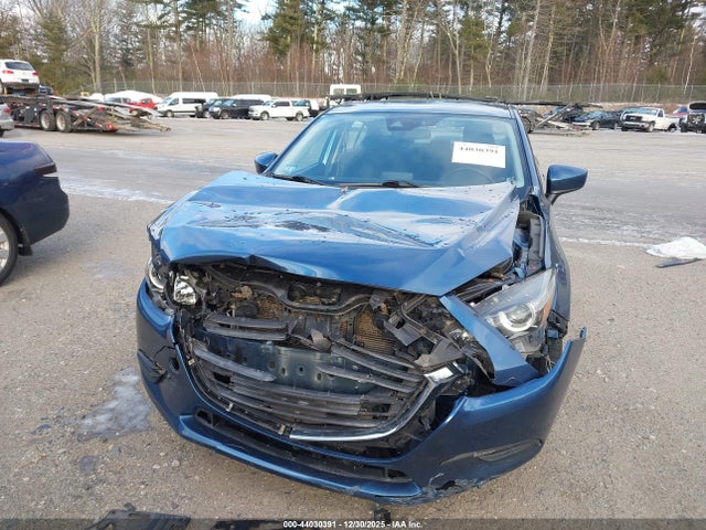 3MZBN1U75JM189604 Mazda Mazda3 Sport
