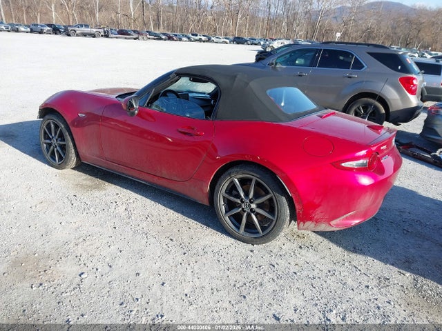 2017 MAZDA MX-5 MIATA JM1NDAD71H0125124 Photo 2
