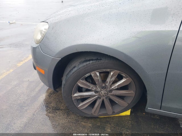 44030414 :رقم المزاد ، WVWDM7AJ7CW232067 vin ، 2012 Volkswagen Golf Tdi 4-door مزاد بيع