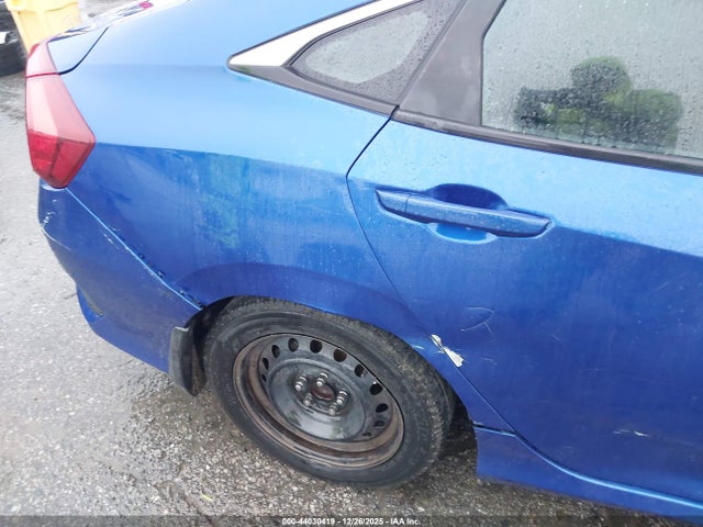 Honda Civic Lx 2017 2HGFC2F50HH538755 Image 18
