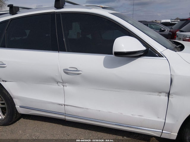 44030429 :رقم المزاد ، WA1CFAFP1FA130839 vin ، 2015 Audi Q5 2.0t Premium مزاد بيع
