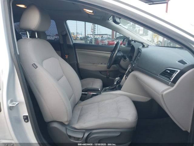 KMHD84LF8JU613703 Hyundai Elantra Value Edition