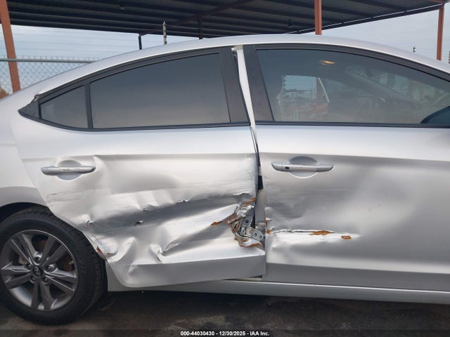 KMHD84LF8JU613703 Hyundai Elantra Value Edition