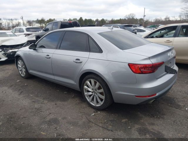 2017 AUDI A4 WAUANAF40HN044971 Photo 2