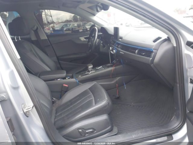 2017 AUDI A4 WAUANAF40HN044971 Photo 4
