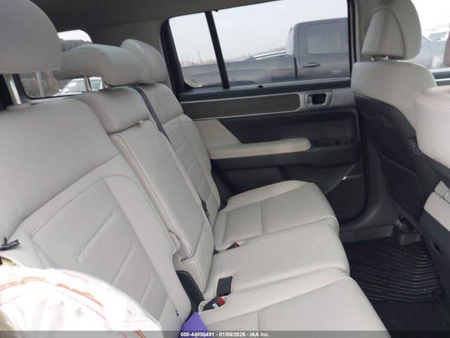 Hyundai Santa Fe Limited 2024 5NMP4DGL4RH032490 Image 8