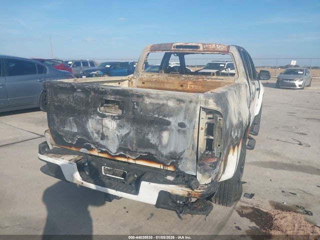 1GCGSCENXJ1138641 Chevrolet Colorado Lt