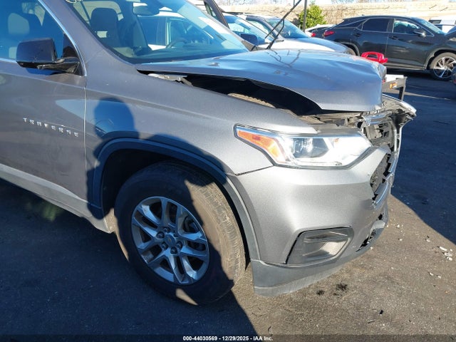 1GNERFKW5LJ276728 Chevrolet Traverse Fwd Ls