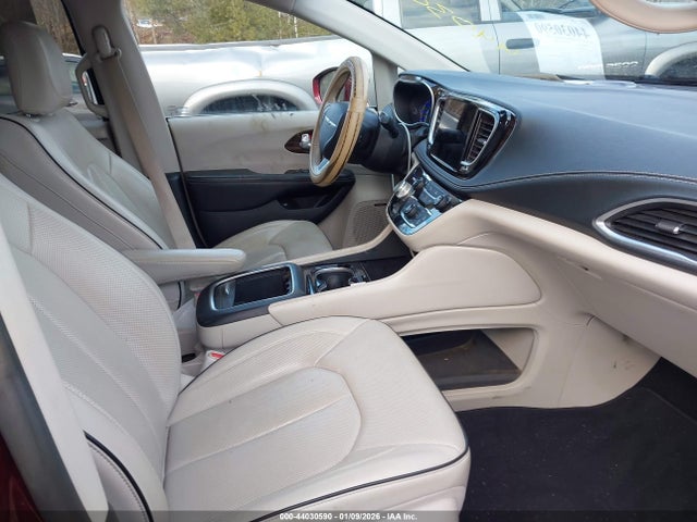 2021 CHRYSLER PACIFICA HYBRID 2C4RC1S73MR510823 Photo 4