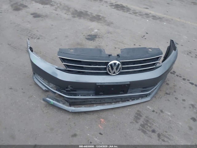 3VW2B7AJ8HM348525 Volkswagen Jetta 1.4t S