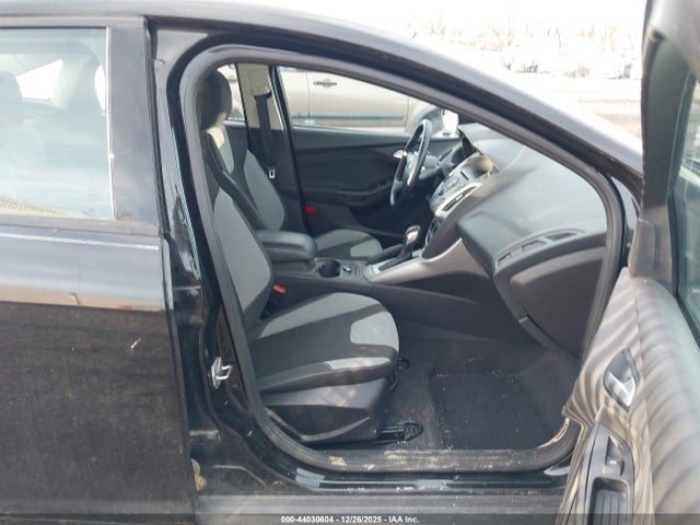 2014 FORD FOCUS 1FADP3F27EL282186 Photo 4