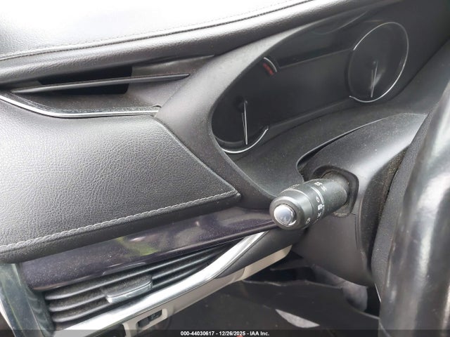 2022 CADILLAC XT4 1GYFZBR46NF170637 Photo 6