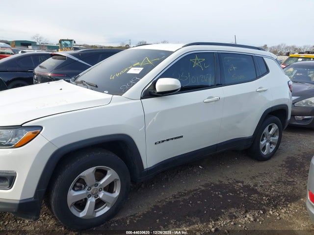 2019 Jeep Compass Latitude 4x4 მანქანა იყიდება აუქციონზე, vin: 3C4NJDBB0KT703810, აუქციონის ნომერი: 44030620