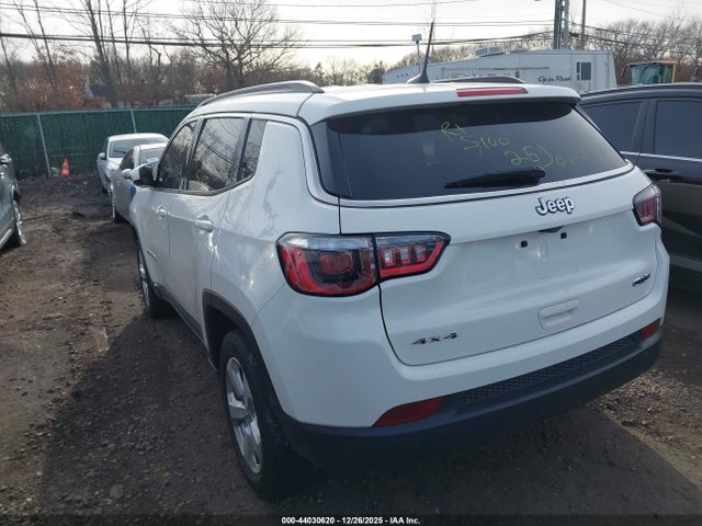 2019 Jeep Compass Latitude 4x4 მანქანა იყიდება აუქციონზე, vin: 3C4NJDBB0KT703810, აუქციონის ნომერი: 44030620