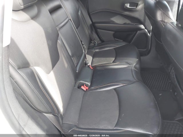 2019 Jeep Compass Latitude 4x4 მანქანა იყიდება აუქციონზე, vin: 3C4NJDBB0KT703810, აუქციონის ნომერი: 44030620