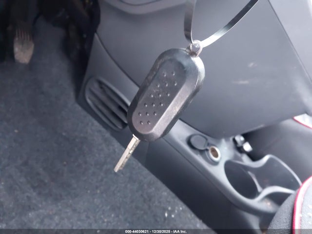 2017 FIAT 500 3C3CFFKR1HT553821 Photo 10