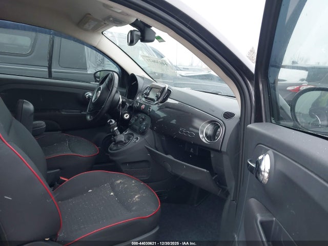 2017 FIAT 500 3C3CFFKR1HT553821 Photo 4